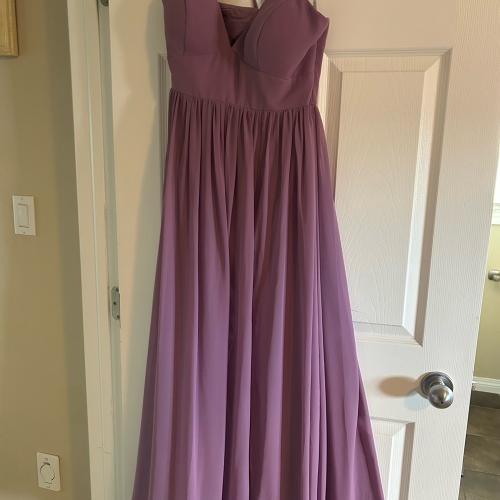 Elegant Lavender Strapless Gown